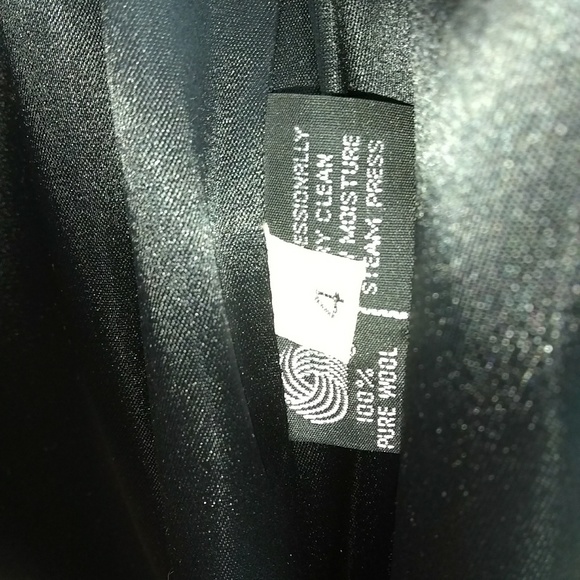 Beautiful Vintage Evan Picone Coat - Picture 4 of 8